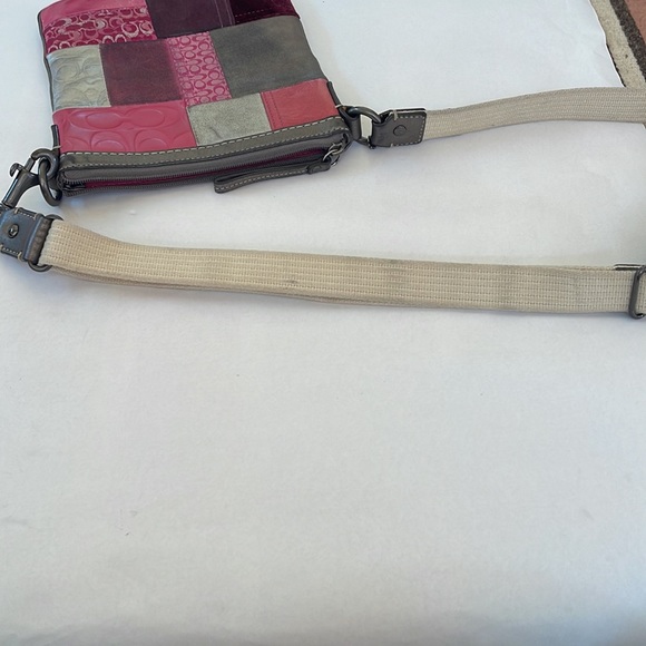 Coach Patchwork Crossbody Vintage Pink handbag - Picture 11 of 12
